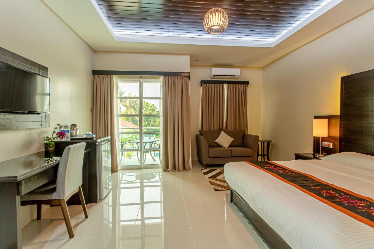 Aneeda Inn Pantai Cenang  Exterior foto